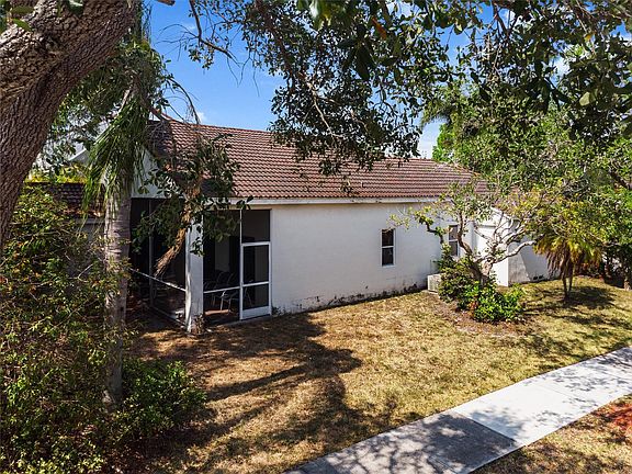 4th image of 600 Stanton Drive