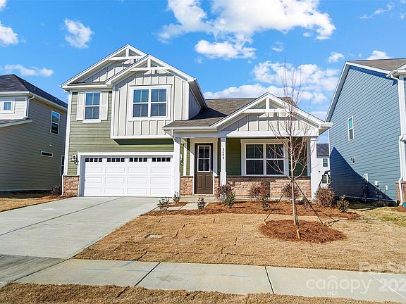 2nd image of 2735 Westmont Dr