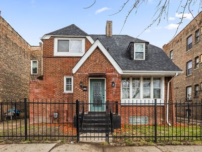 4902 W Adams St, Chicago, IL, 60644