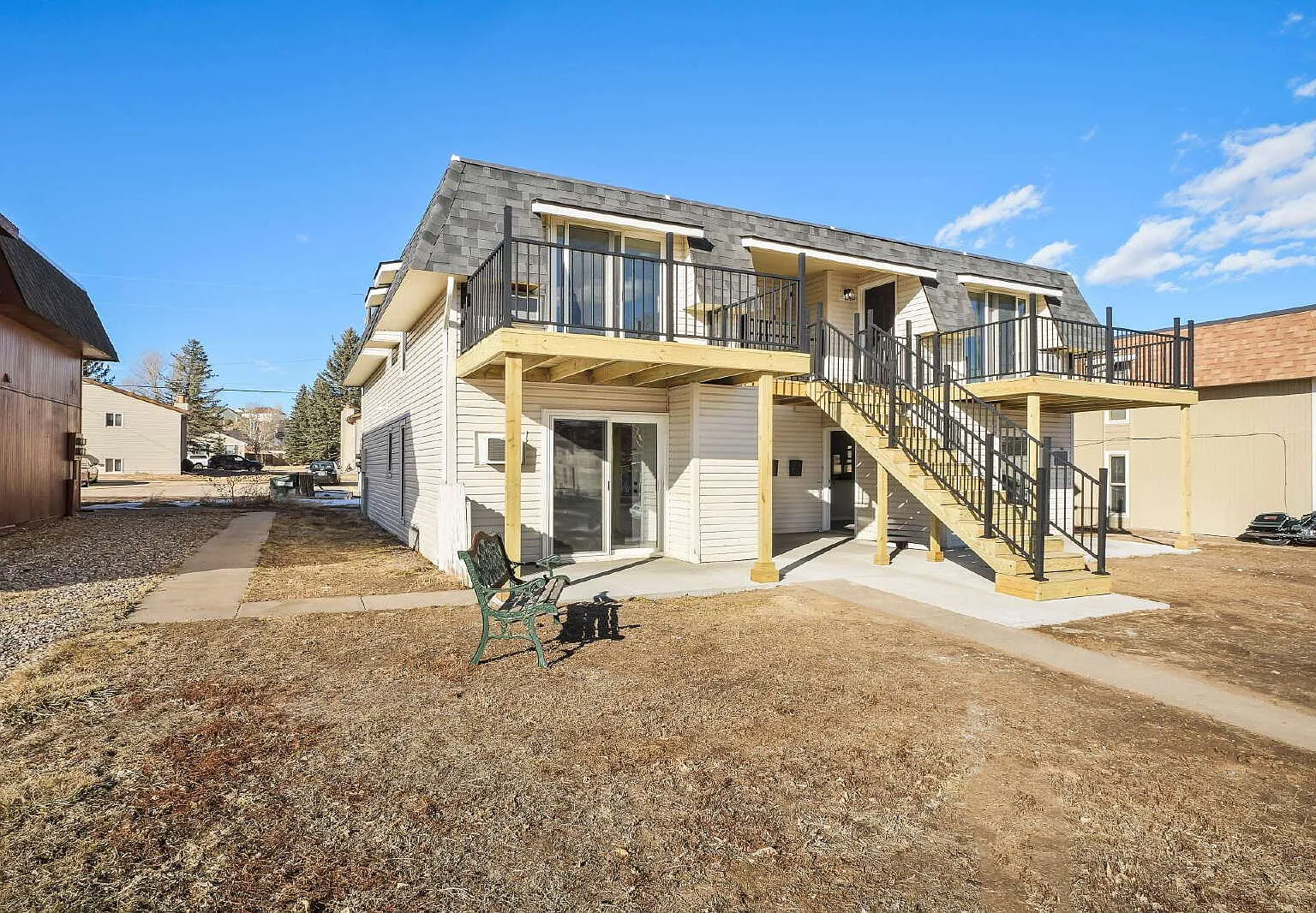 2 bed, 1.0 bath, 844 sqft, $1,450 — Photo 3