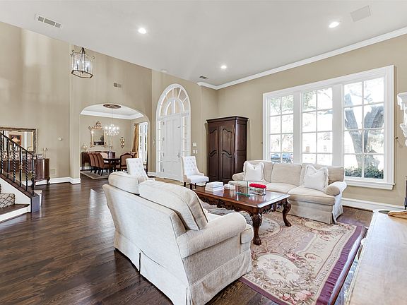 5th image of 2605 Rutgers Ct