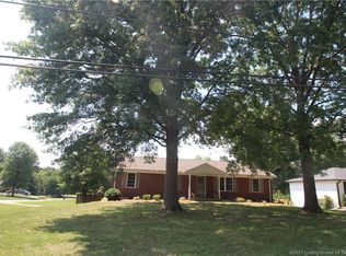 3415 Saint Joseph Rd, New Albany, IN 47150