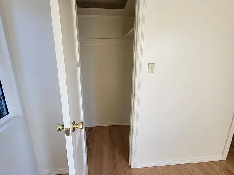 5930 Loma Vista Ave — Photo 8