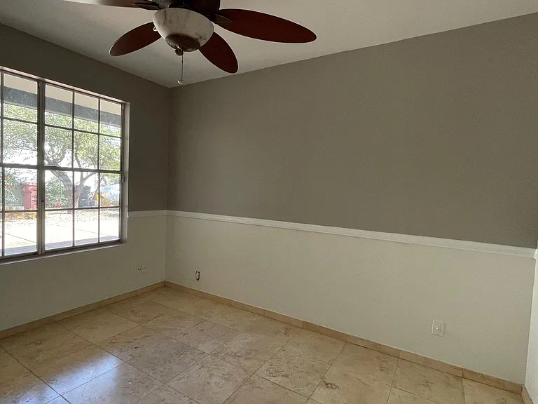 UNFURNISHED. 1st. guestroom.