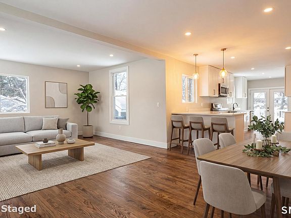 4th image of 6 Juniper Ridge Drive