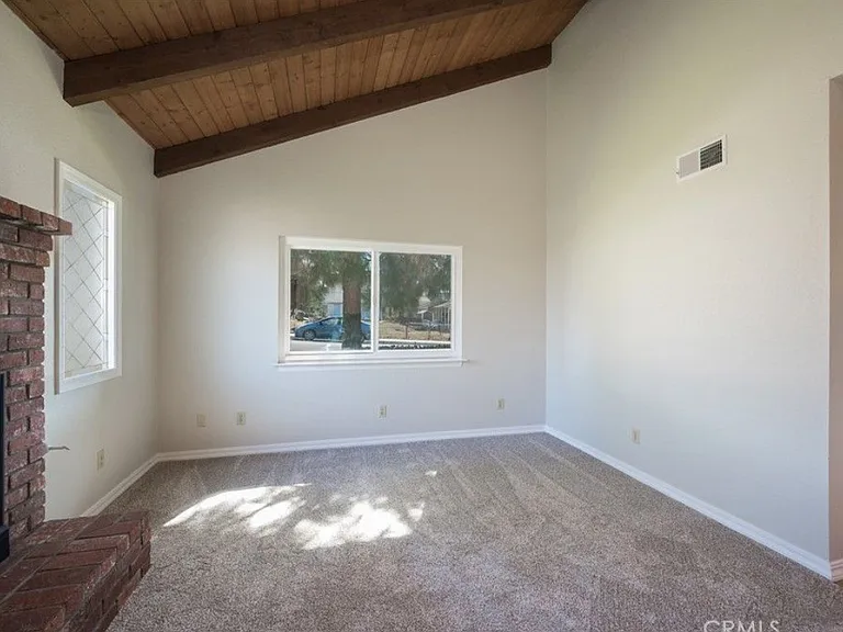 1396 Brighton Ave — Photo 2