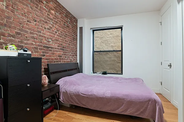Rented by Corcoran | media 3