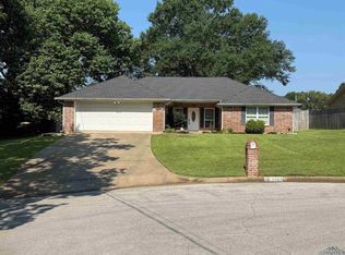 3303 Birdsong St, Kilgore, TX 75662