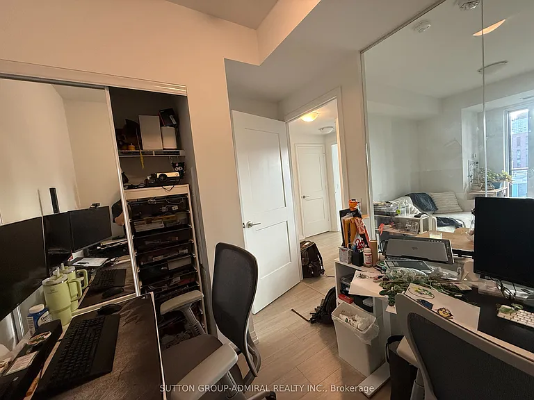 8 Widmer St #8 — Photo 9