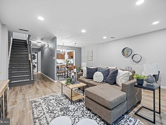 5th image of 3826 Steppes Ct