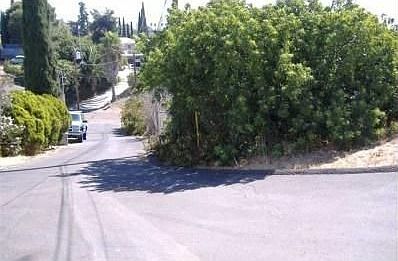 2nd image of 2166-68 El Prado Ave
