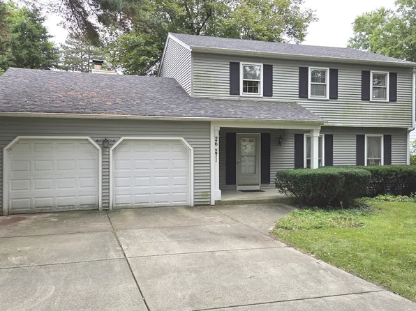26W271 Parkway Dr, Winfield, IL 60190