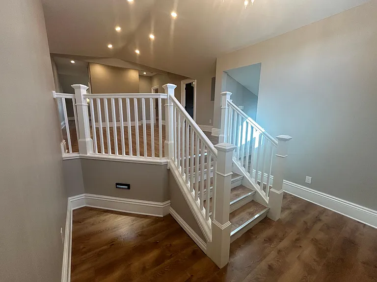 3805 Franklin Blvd #301 — Photo 10