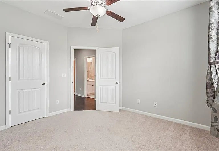 741 Topsail Ln — Photo 36