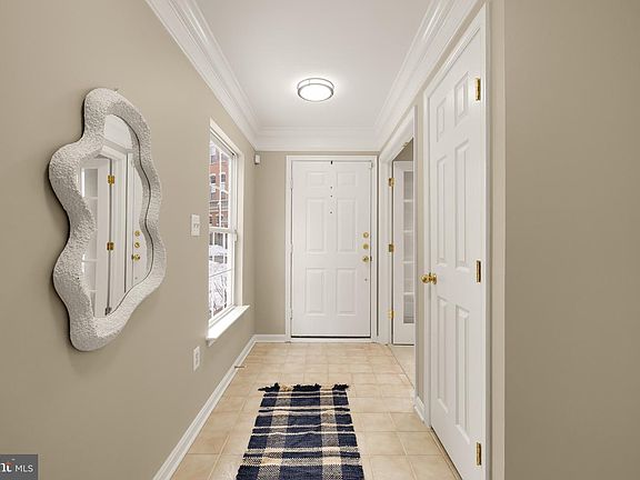 3rd image of 168 Martin Ln