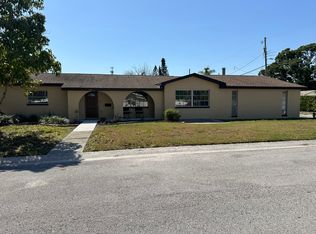 1404 39th St N, Saint Petersburg, FL 33713