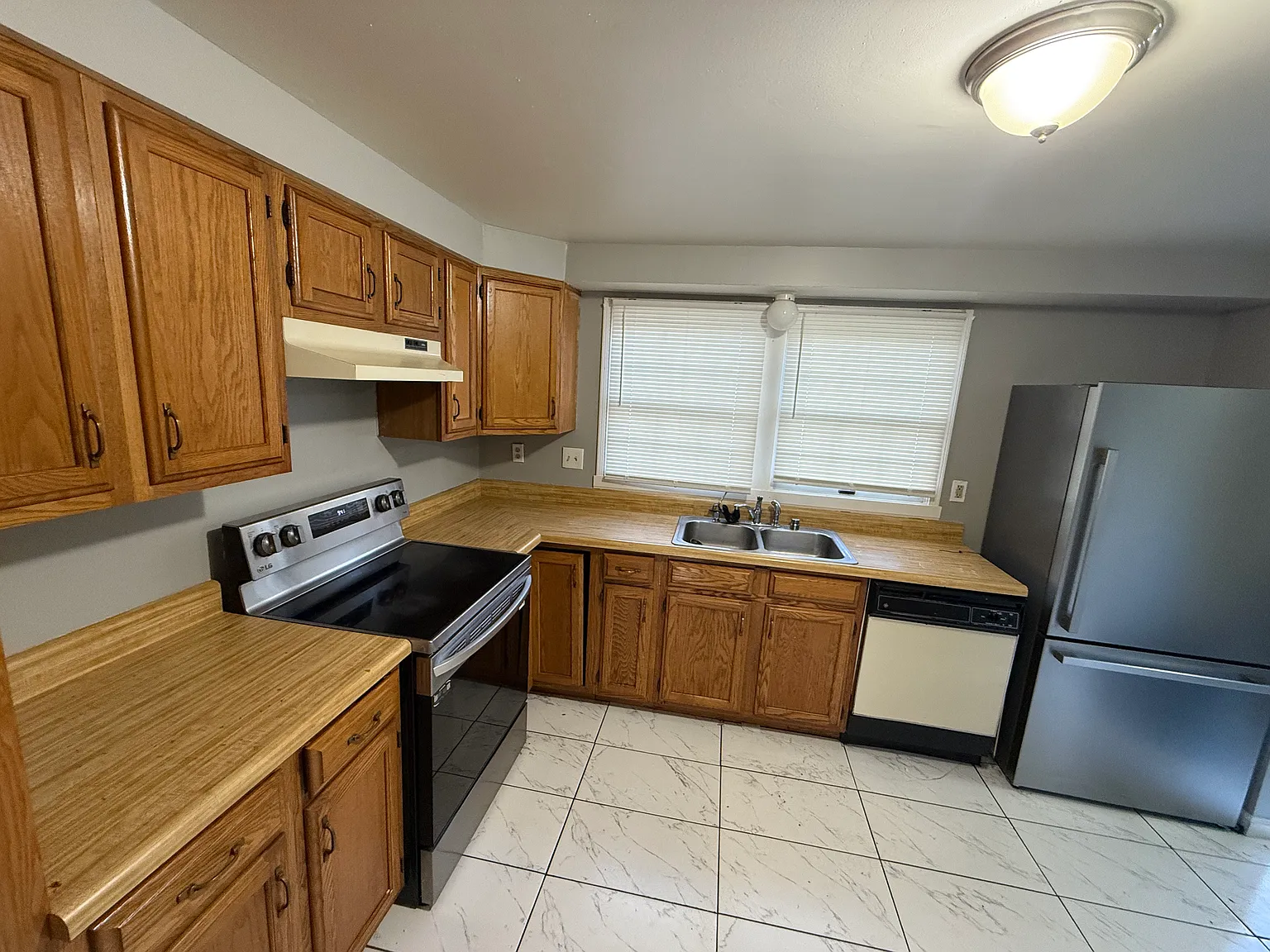 Riverview Pl, Willingboro — Photo 2
