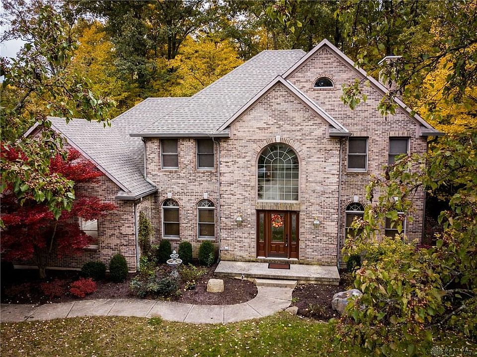 1st image of 1021 Canterbury Trl