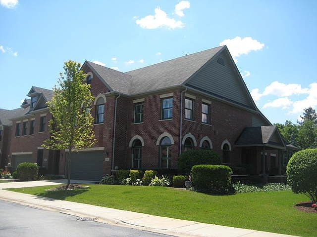 1st image of 26 Old Frankfort Way