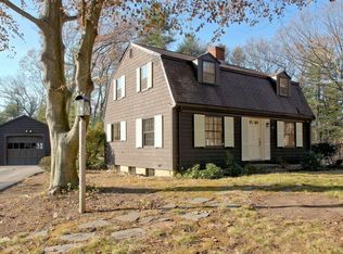 18 Parmenter Rd, Wayland, MA 01778