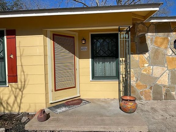 3rd image of 406 N Edison St