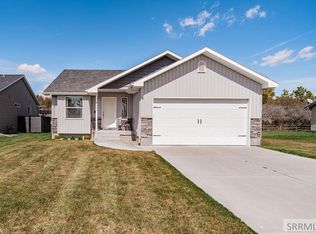 3439 E Pheasant Grove Dr, Idaho Falls, ID 83401