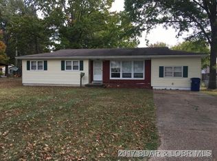 108 Gerhart Ave, Eldon, MO 65026