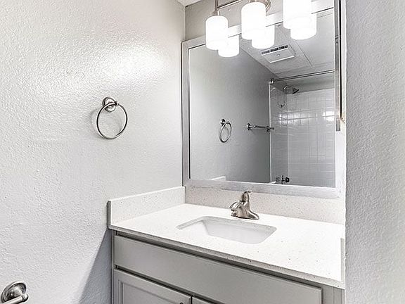5th image of 4525 W Pioneer Dr #921