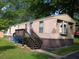 25 Carlo Dr, Saint Charles, MO 63303