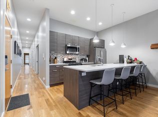 1544 W North Ave #201, Chicago, IL 60642