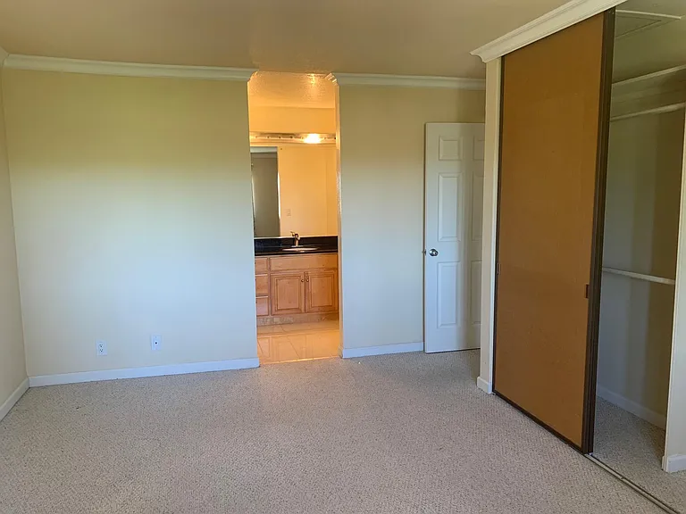 151 Buckingham Dr — Photo 11