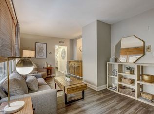 1847 N Prospect Ave APT 11, Milwaukee, WI 53202