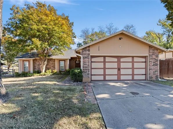 3009 Brooken Hill Dr, Fort Smith, AR 72908