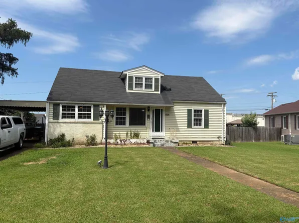 1525 Buena Vista Cir SE, Decatur, AL 35601