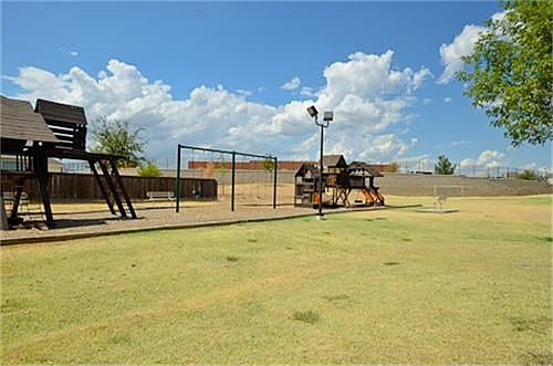 1st image of 321 Autumn Park