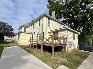 2222 Walnut St, Cedar Falls, IA 50613