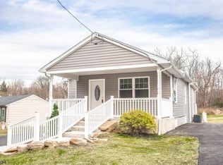 121 Jonestown Rd, Oxford, NJ 07863