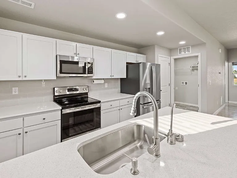 11109 Feliz Way — Photo 16