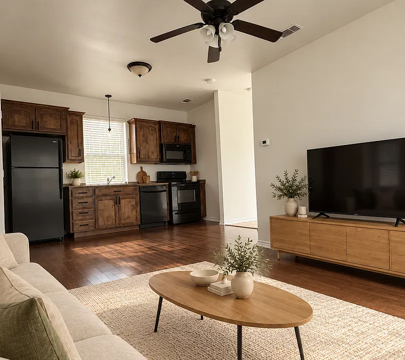 College Ave Apartments