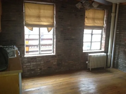 Rented by Moses Stoller, LREB | media 2