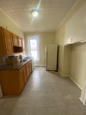 Rented by NYC LUXURY APT RENTALS CO LLC | media 5