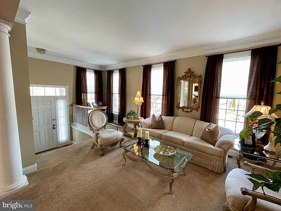5th image of 3011 Dorchester St E #128
