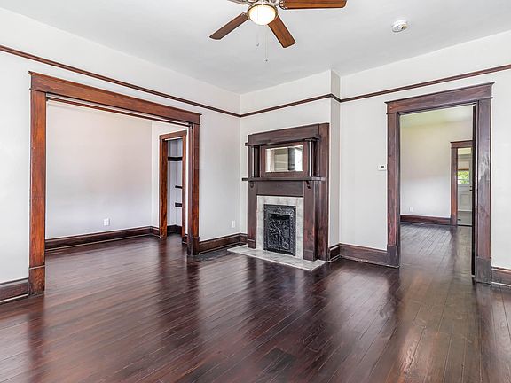 3rd image of 4410 Decoursey Ave