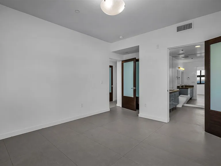 12026 Wilshire Blvd #A — Photo 24