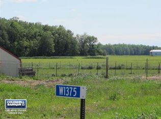 W1375 Center Rd, Brillion, WI 54110