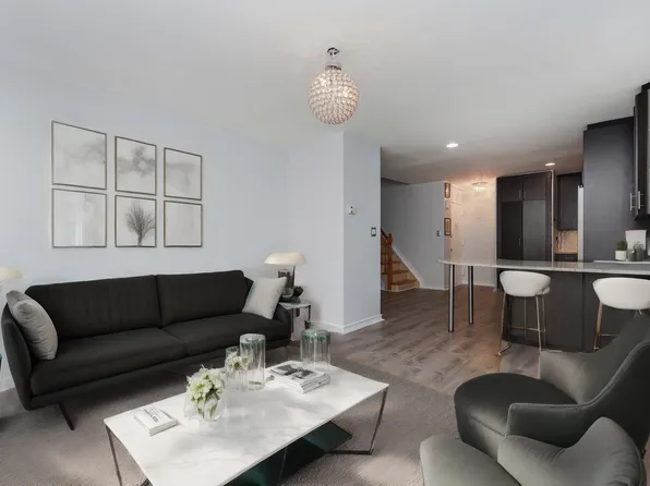 3225 Shore Parkway image 12 of 27