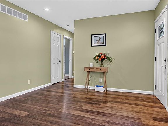 4th image of 1308 NE 88th St