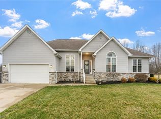 6444 Bay Meadow Ct, Youngstown, OH 44515