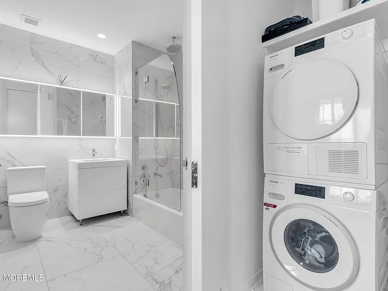 1101 Ocean Ave #1510 — Photo 31