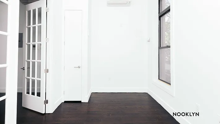 Rented by Nooklyn NYC LLC | media 91